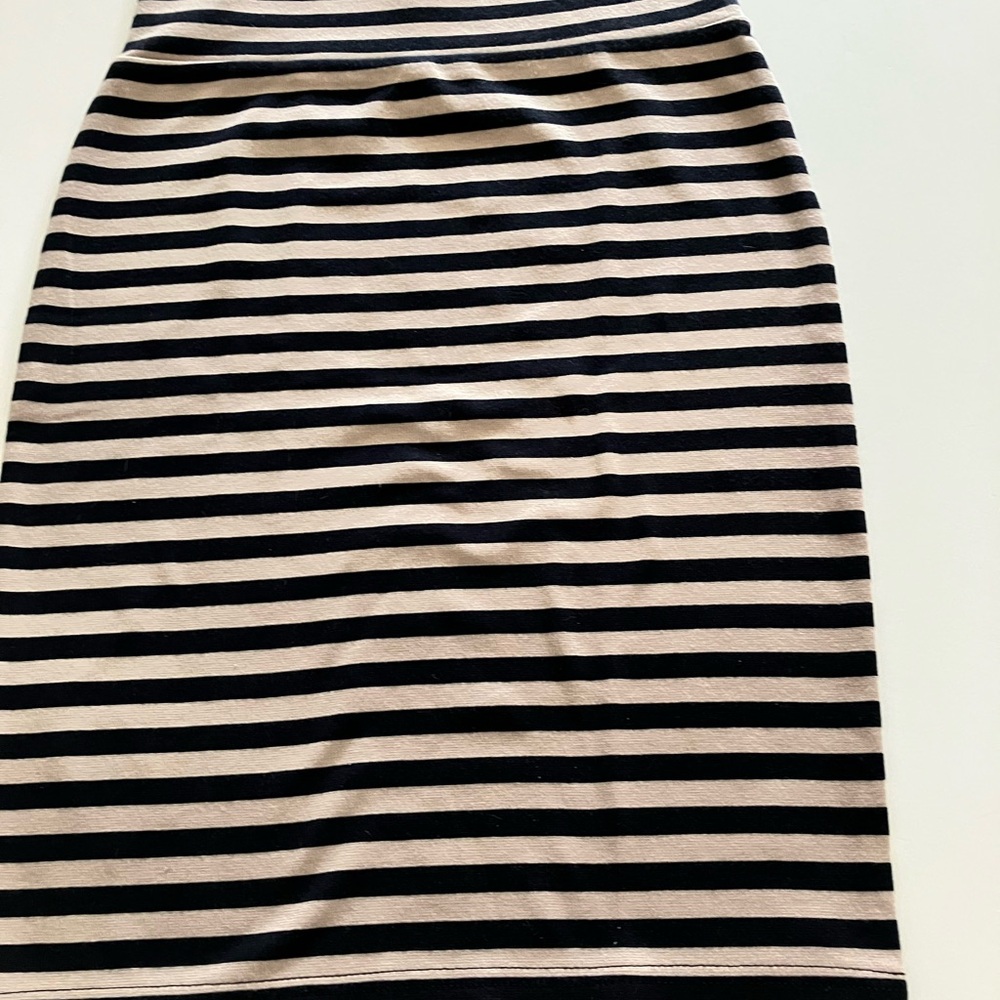 Forever 21 Black and Tan Horizontal Striped Pencil Skirt